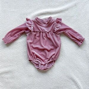 Baby Gap Baby Velvet Ruffle Bodysuit - Cavan Rose - 3-6 months
